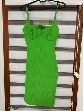 Green Spaghetti-Strap Bodycon Dress